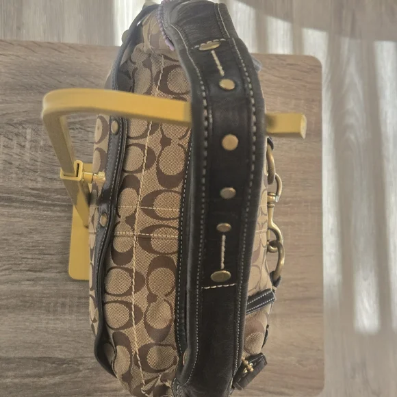 Coach Signature Ergo Belted Hobo - Picture 7 of 16